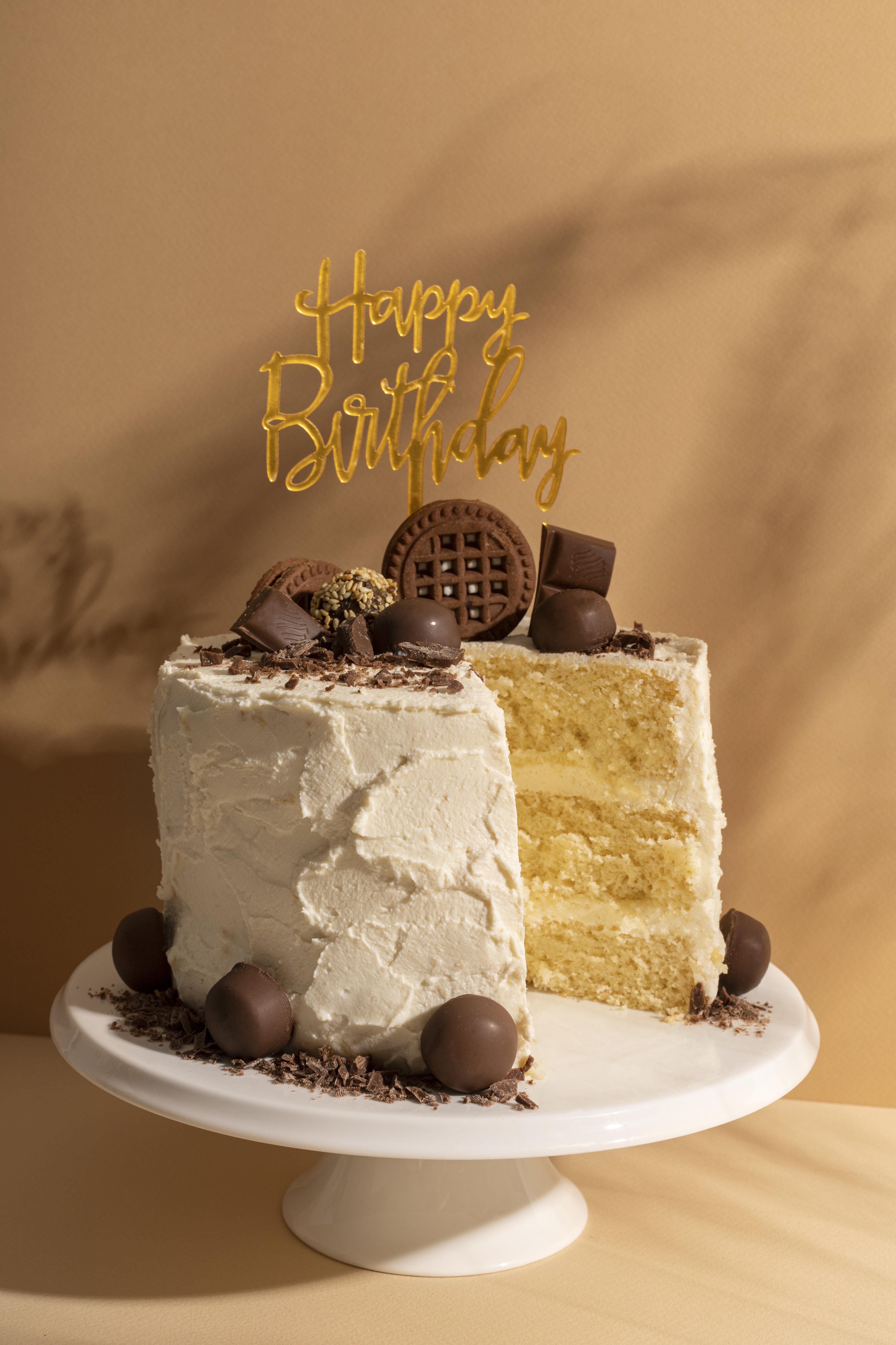 Celebrate in Style: Stunning Birthday Cakes for All Ages